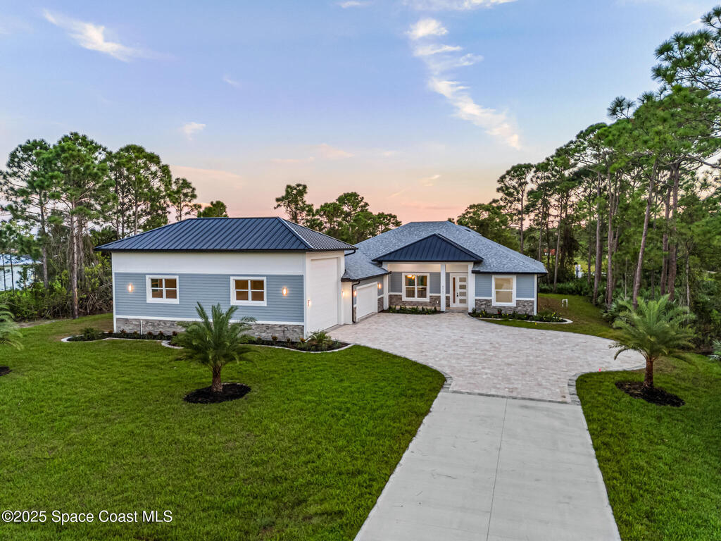 4721 Blossom Ridg Place, Grant-Valkaria, FL 32949