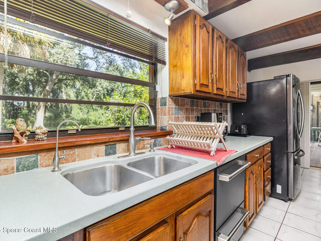 4440 Lakeridge Drive, Melbourne, FL 32934