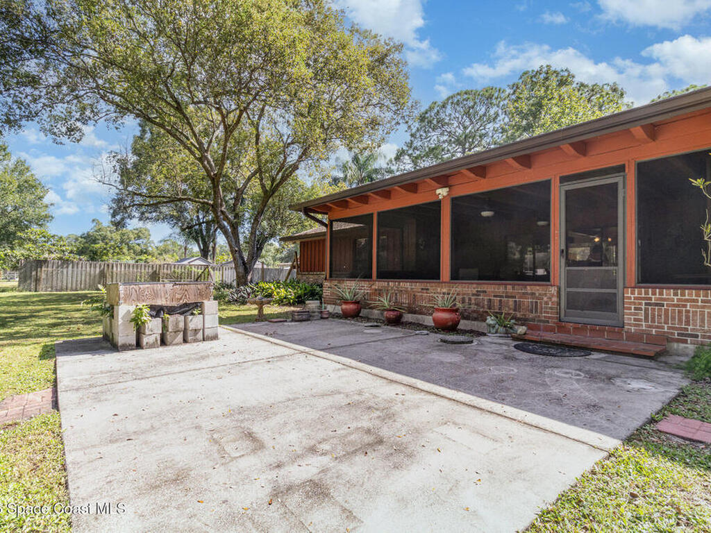 4440 Lakeridge Drive, Melbourne, FL 32934