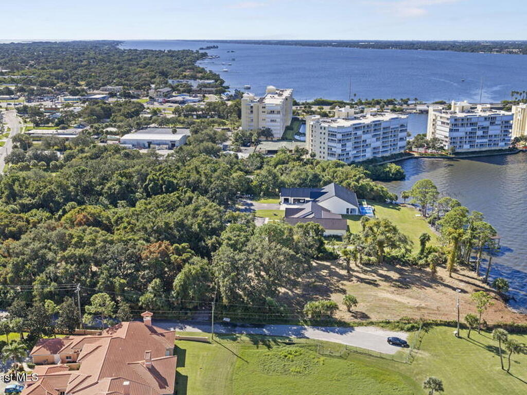 Merritt Avenue, Merritt Island, FL 32953