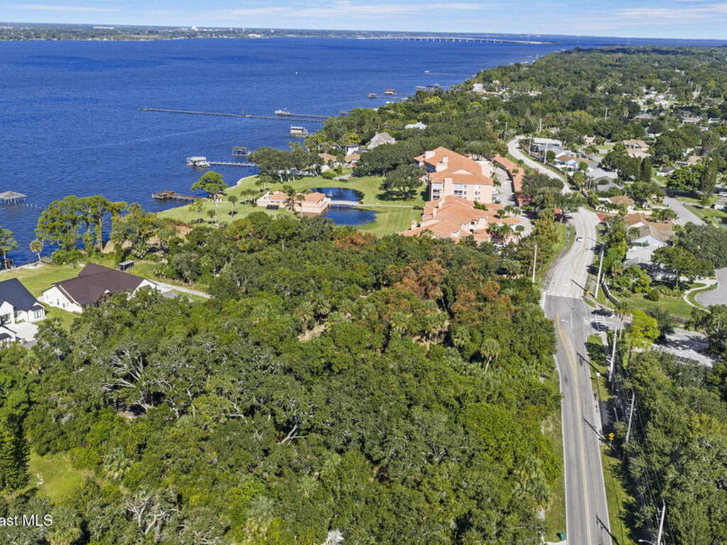 Merritt Avenue, Merritt Island, FL 32953