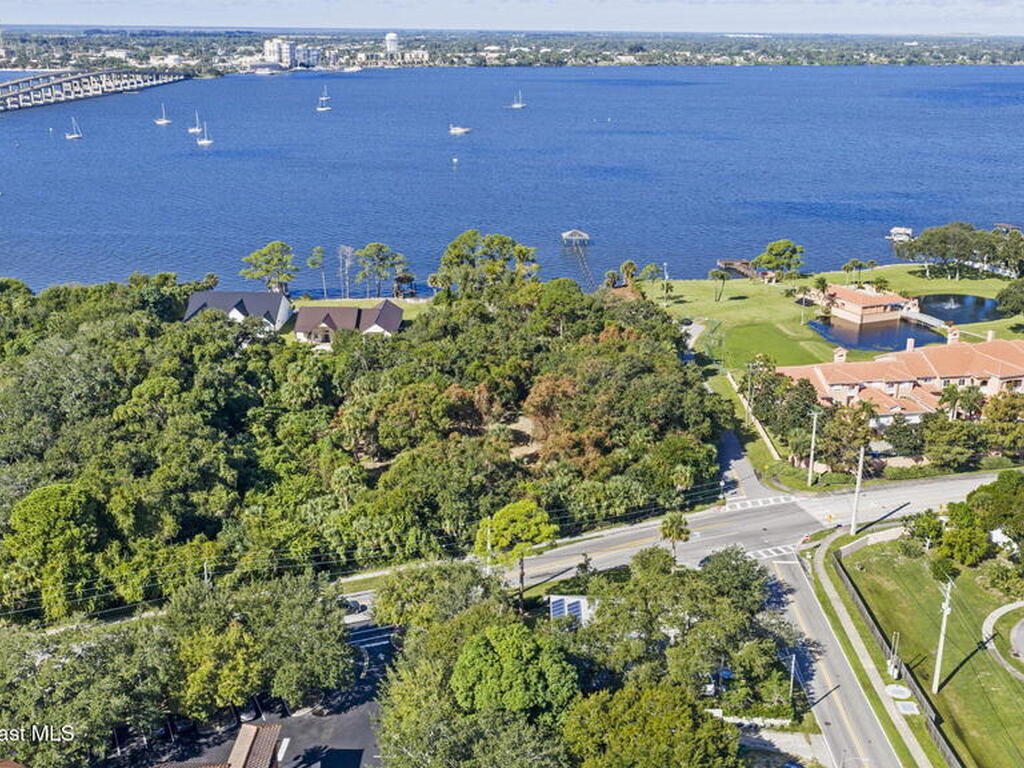 Merritt Avenue, Merritt Island, FL 32953