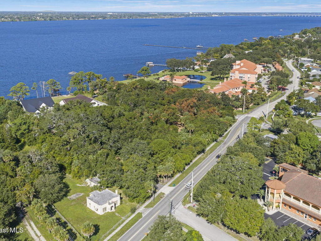 Merritt Avenue, Merritt Island, FL 32953