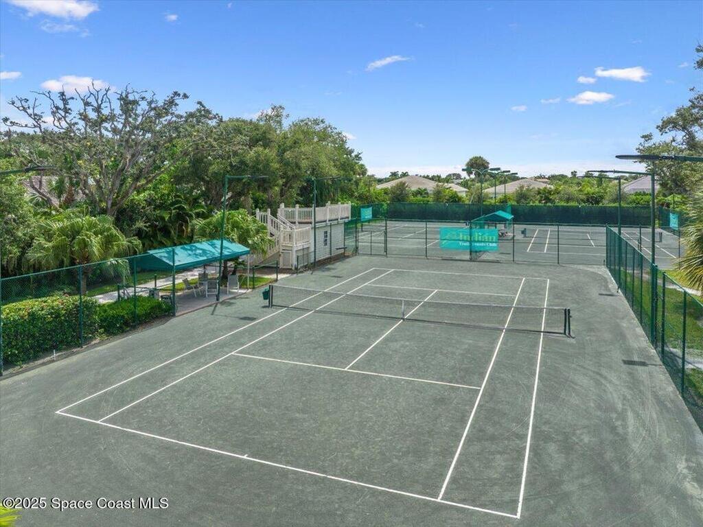 651 N Tomahawk Trail, Indian River Shores, FL 32963