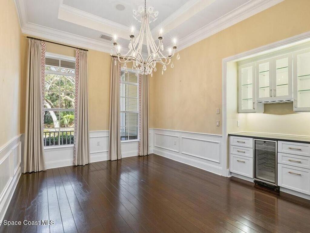 651 N Tomahawk Trail, Indian River Shores, FL 32963