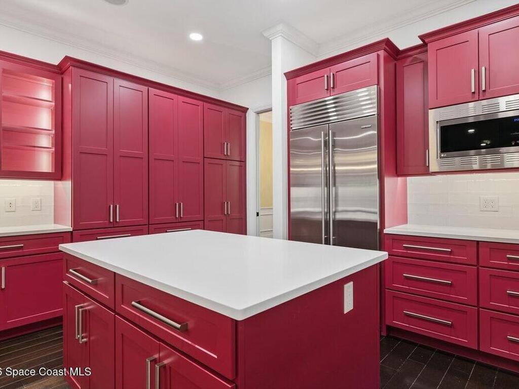 651 N Tomahawk Trail, Indian River Shores, FL 32963