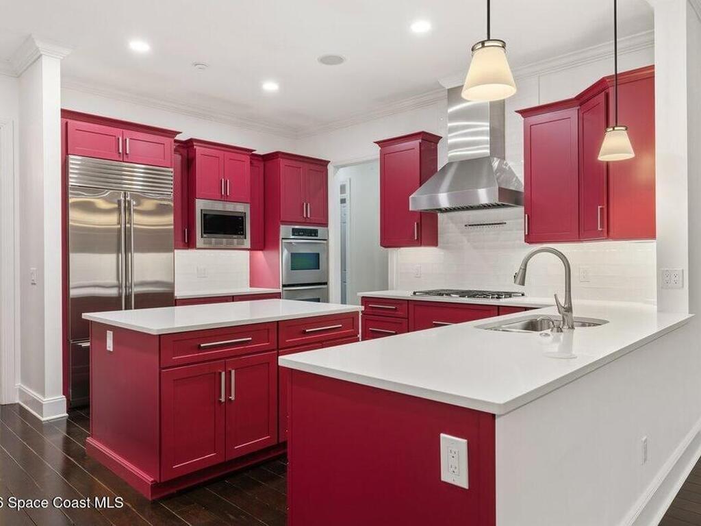 651 N Tomahawk Trail, Indian River Shores, FL 32963