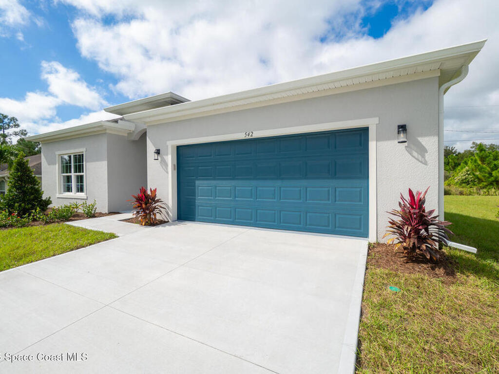 542 De Groodt Road, Palm Bay, FL 32908