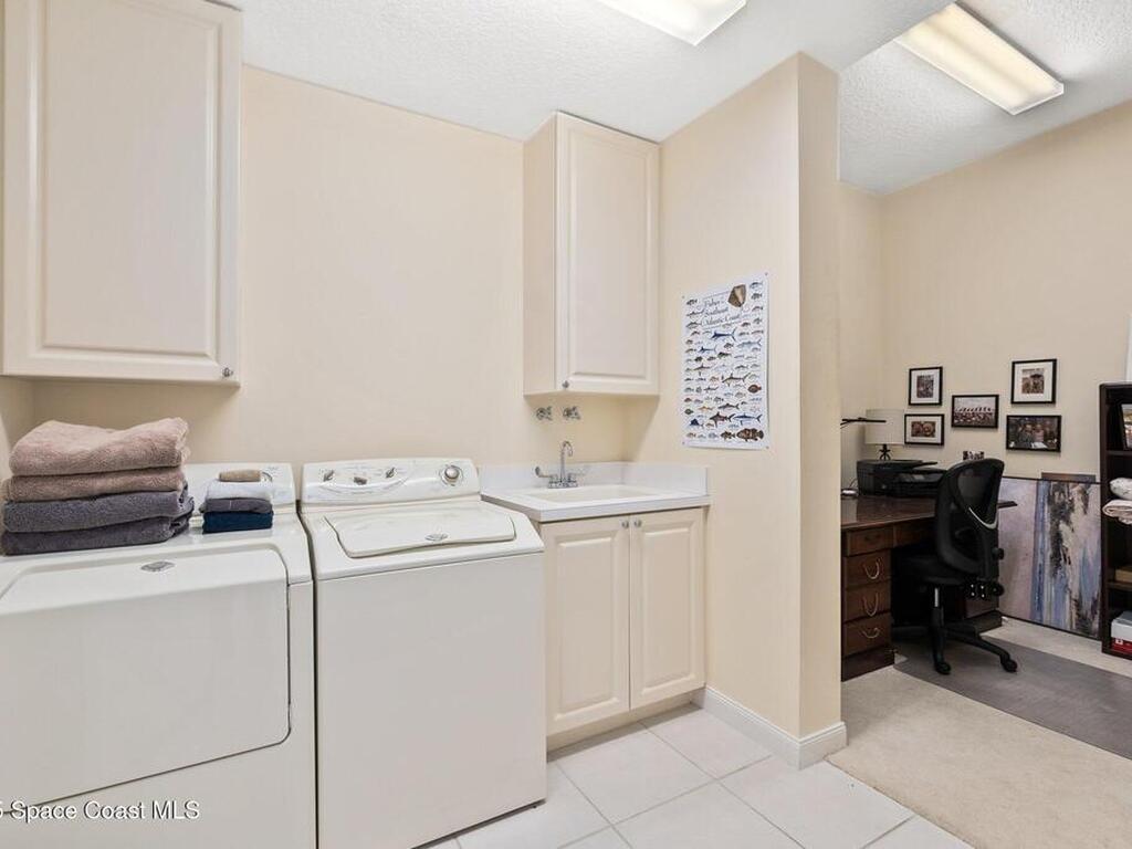 17 Harbour Isle Drive, Hutchinson Island, FL 34949