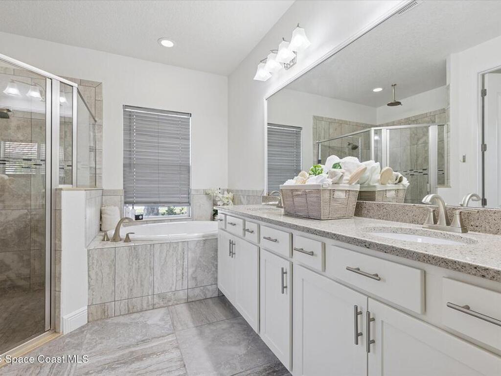 3343 Rushing Waters Drive, West Melbourne, FL 32904