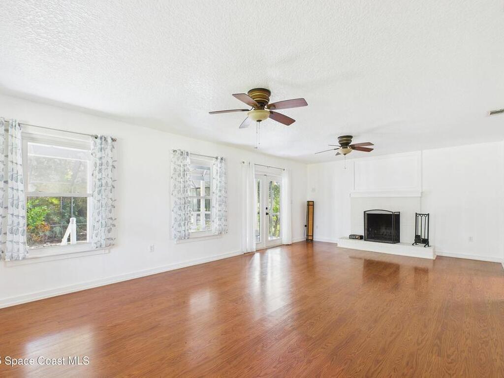 3435 Huggins Drive, Malabar, FL 32950