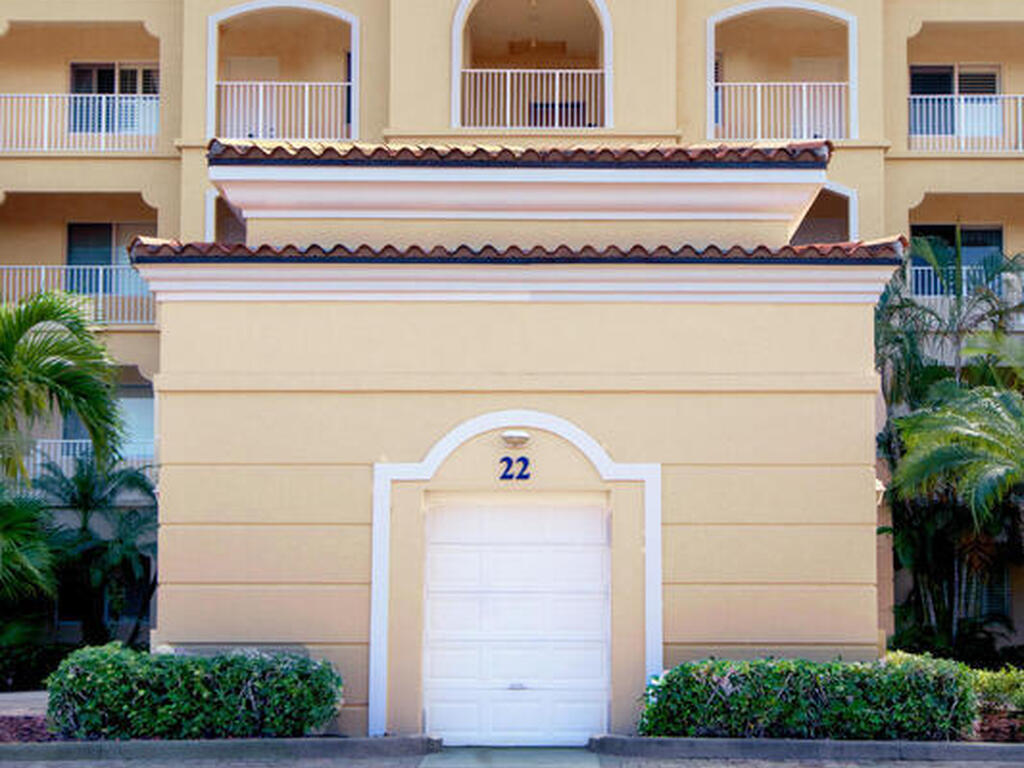 22 Harbour Isle Drive, Fort Pierce, FL 34949