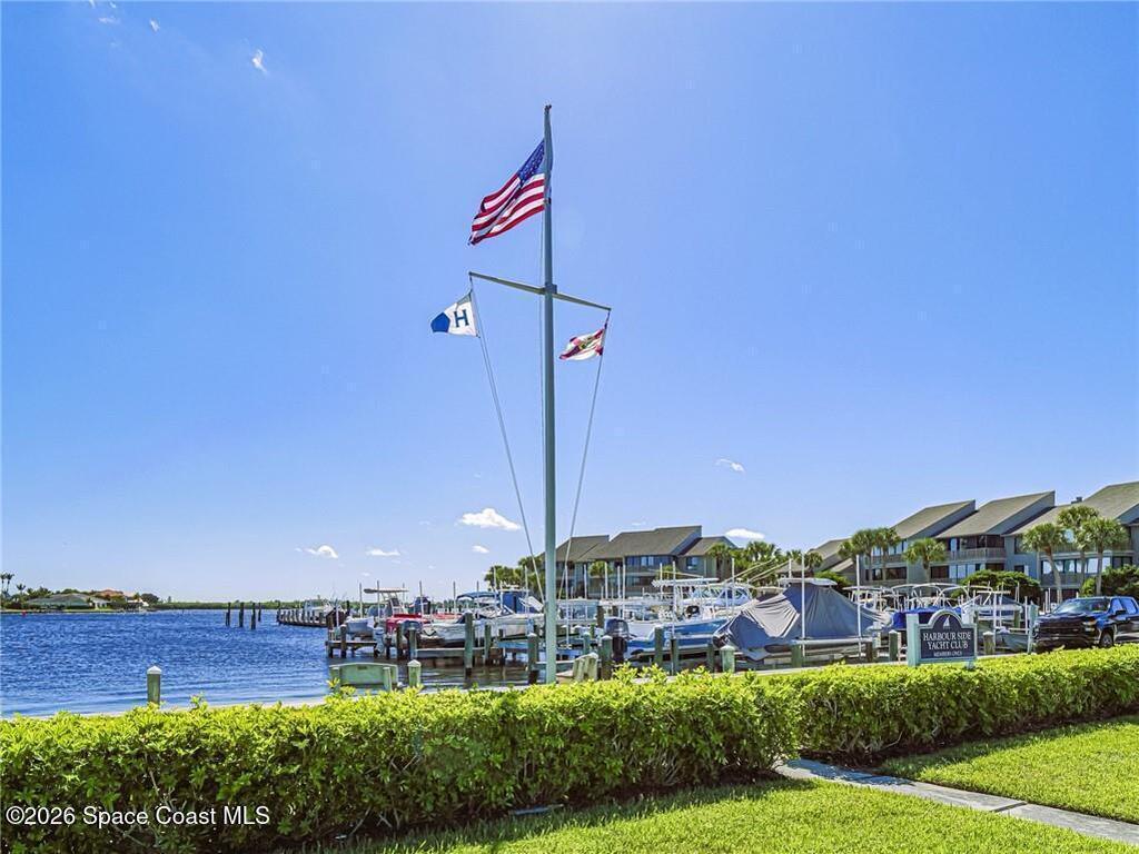 1821 Mooringline Drive, Vero Beach, FL 32963