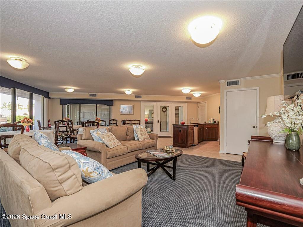 1821 Mooringline Drive, Vero Beach, FL 32963