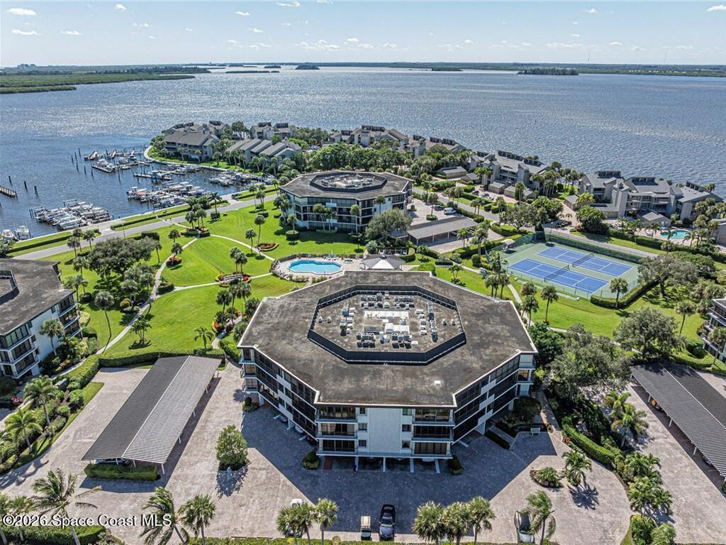 1821 Mooringline Drive, Vero Beach, FL 32963