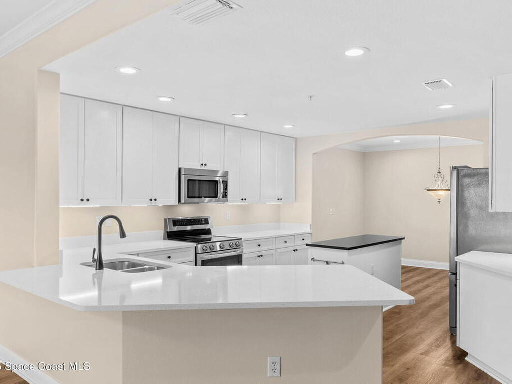 4007 N Harbor City Boulevard, Melbourne, FL 32935