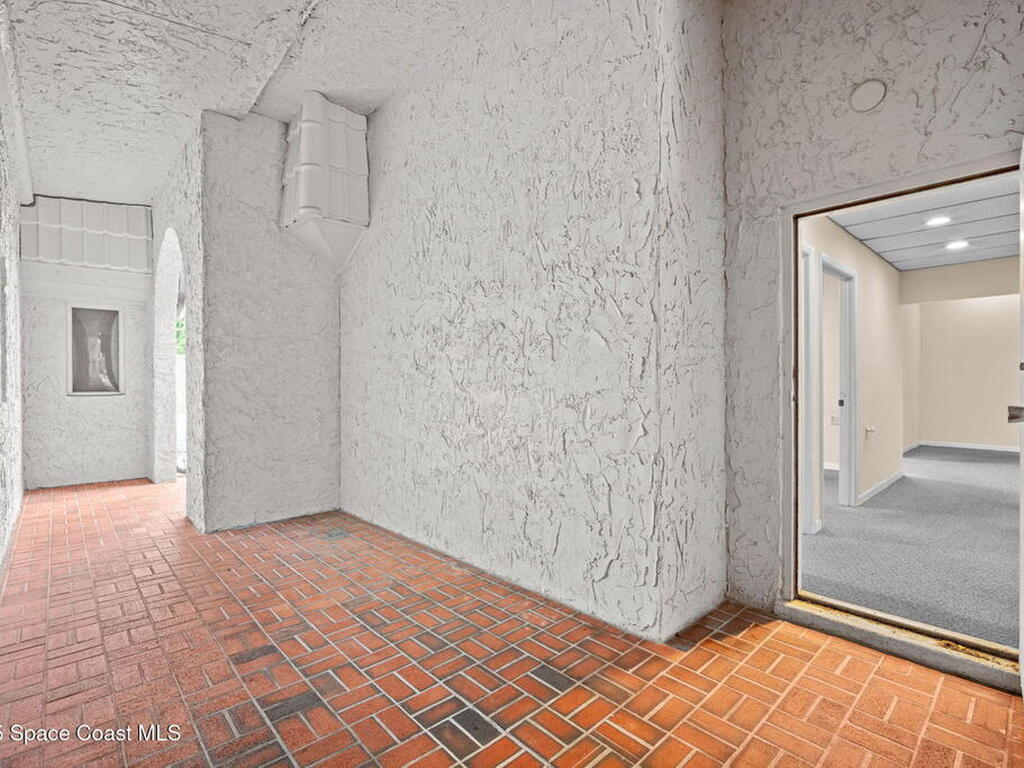 255 Fortenberry Road, Merritt Island, FL 32952