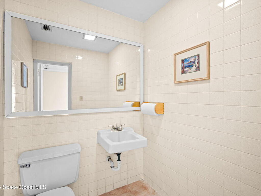 255 Fortenberry Road, Merritt Island, FL 32952