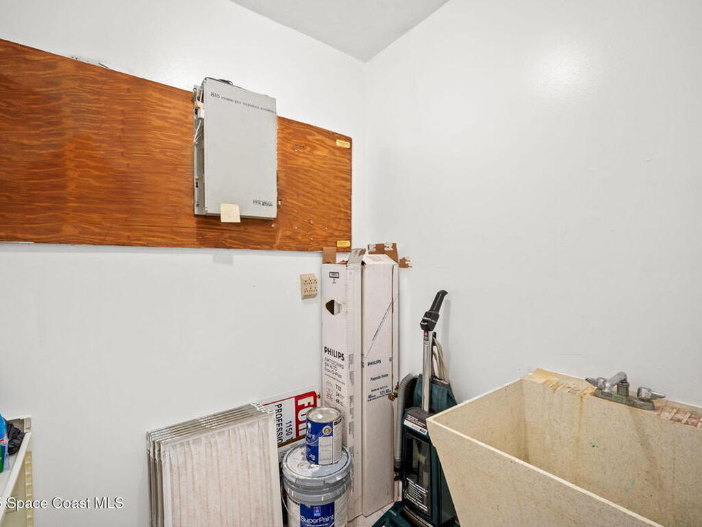 255 Fortenberry Road, Merritt Island, FL 32952