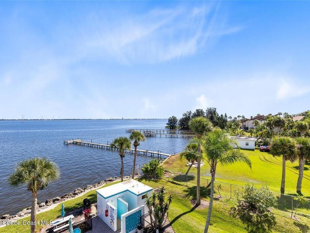 3901 Dixie Highway, Palm Bay, FL 32905