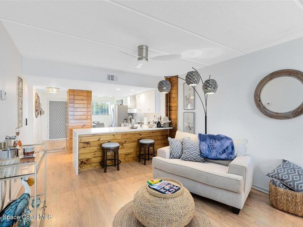 3901 Dixie Highway, Palm Bay, FL 32905