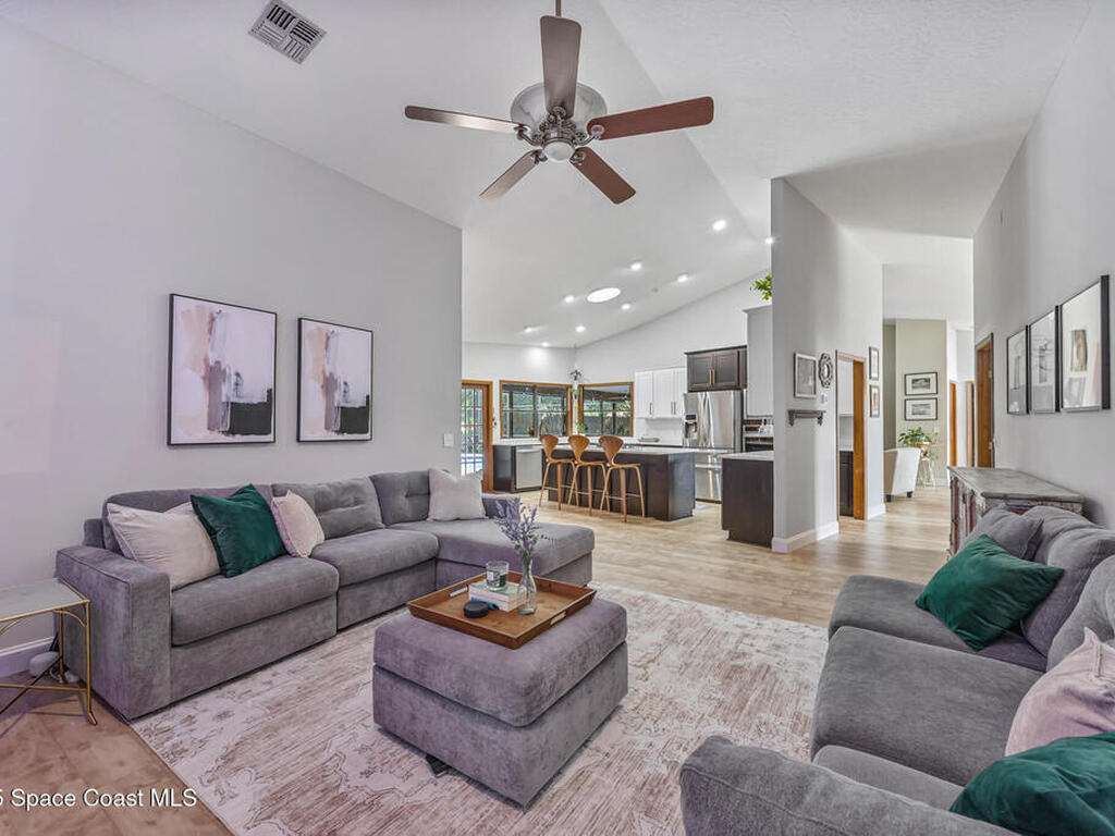 1254 Silver Lake Drive, Melbourne, FL 32940