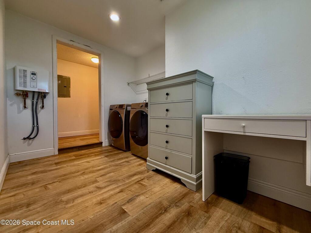 826 Newfound Harbor Drive, Merritt Island, FL 32952