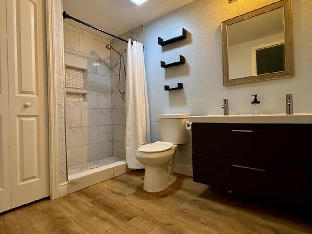 826 Newfound Harbor Drive, Merritt Island, FL 32952