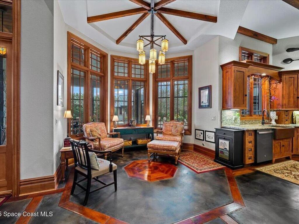 586 Wethersfield Place, Melbourne, FL 32940