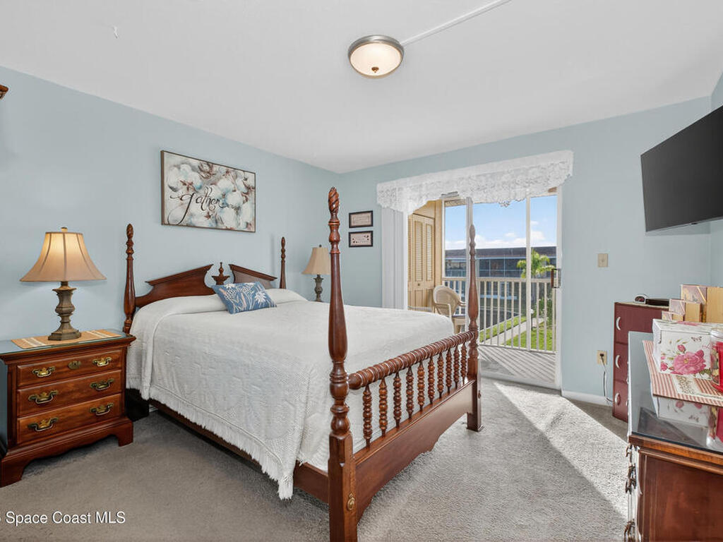 2135 N Courtenay Parkway, Merritt Island, FL 32953