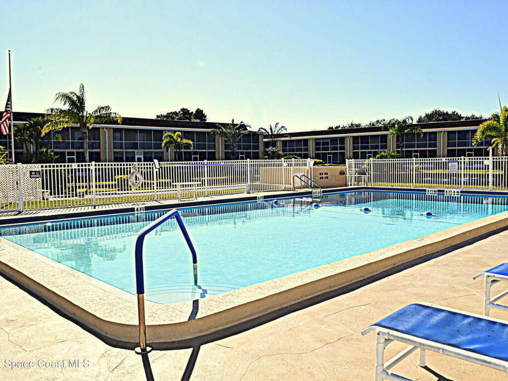 2135 N Courtenay Parkway, Merritt Island, FL 32953