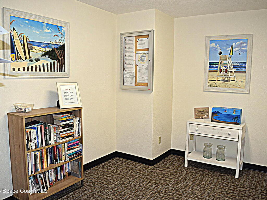 2135 N Courtenay Parkway, Merritt Island, FL 32953