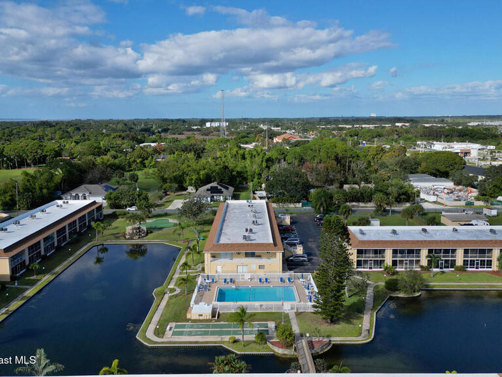 2135 N Courtenay Parkway, Merritt Island, FL 32953