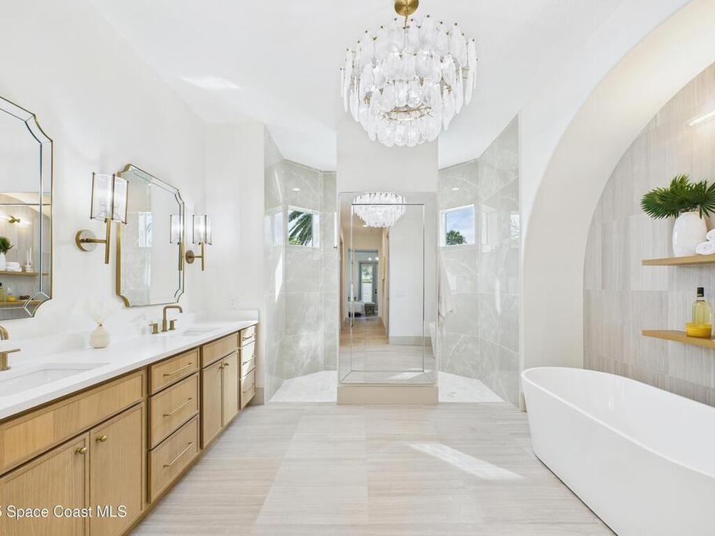 148 Miami Avenue, Indialantic, FL 32903