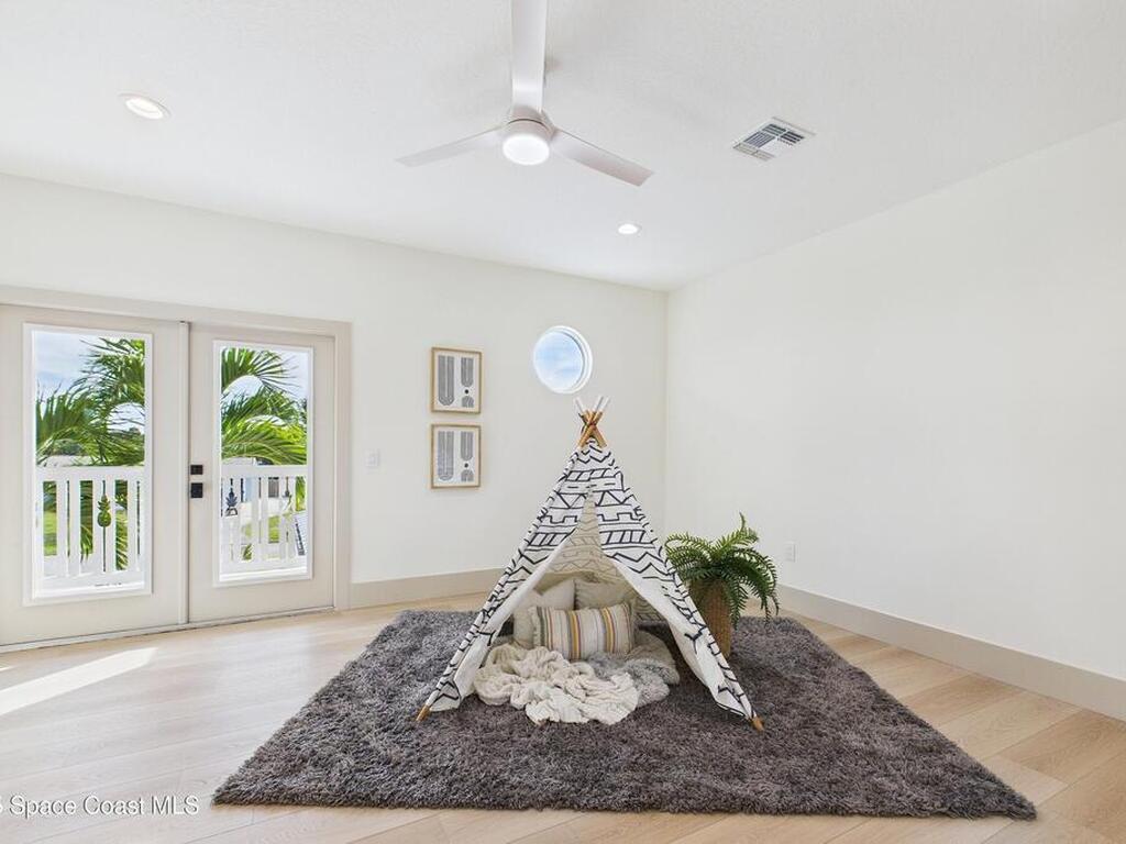 148 Miami Avenue, Indialantic, FL 32903