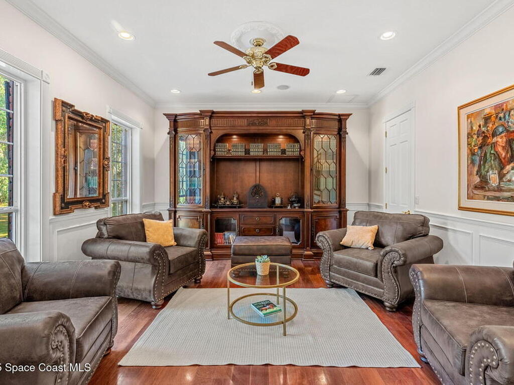 5585 Willoughby Drive, Melbourne, FL 32934