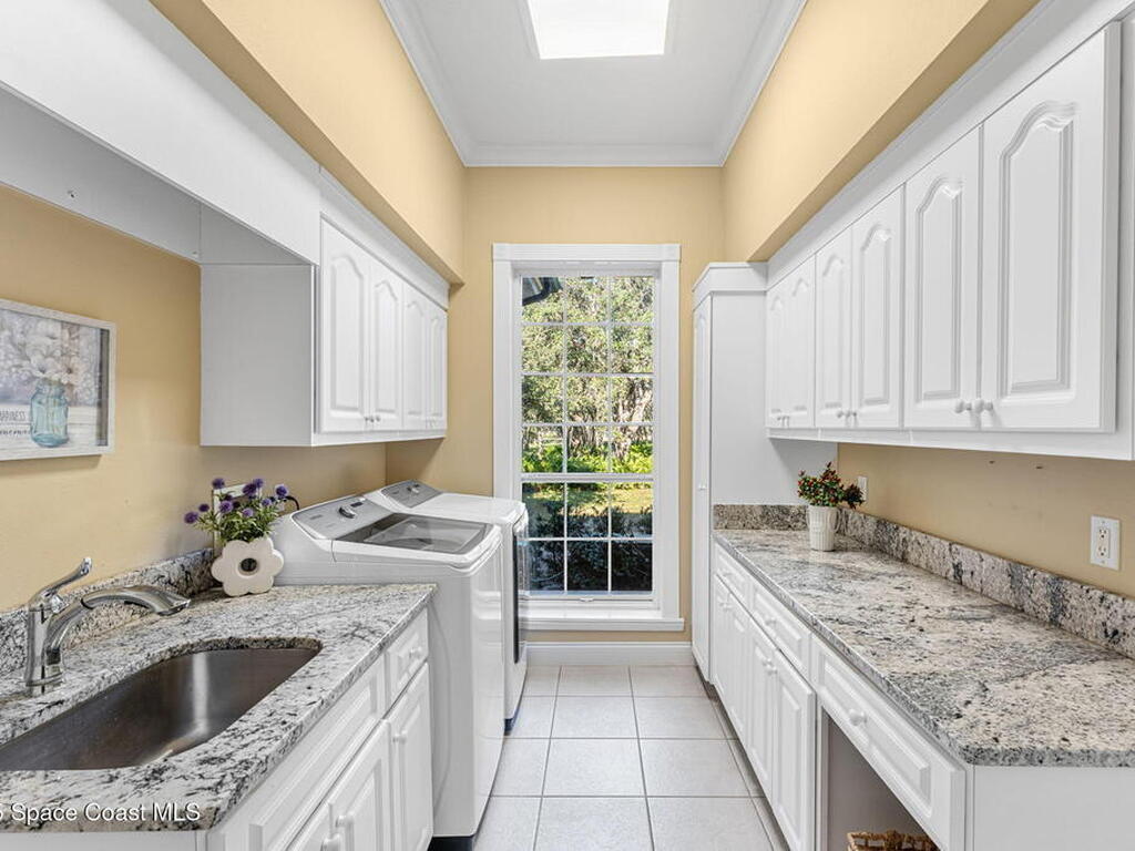 5585 Willoughby Drive, Melbourne, FL 32934