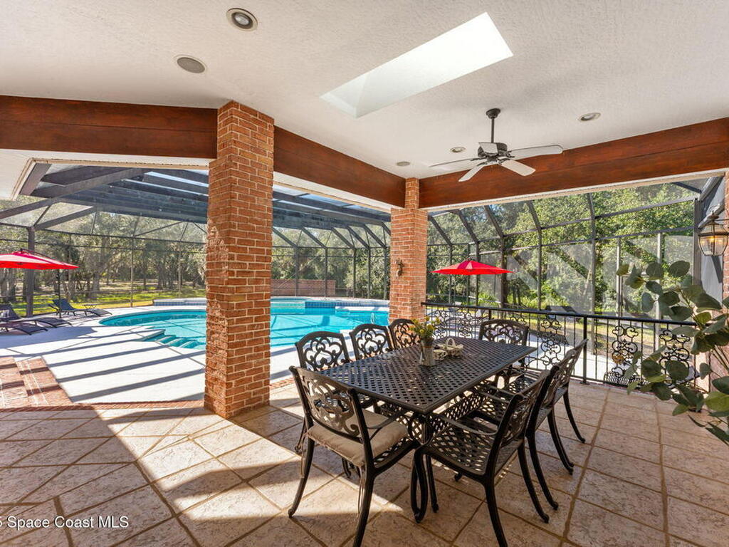 5585 Willoughby Drive, Melbourne, FL 32934