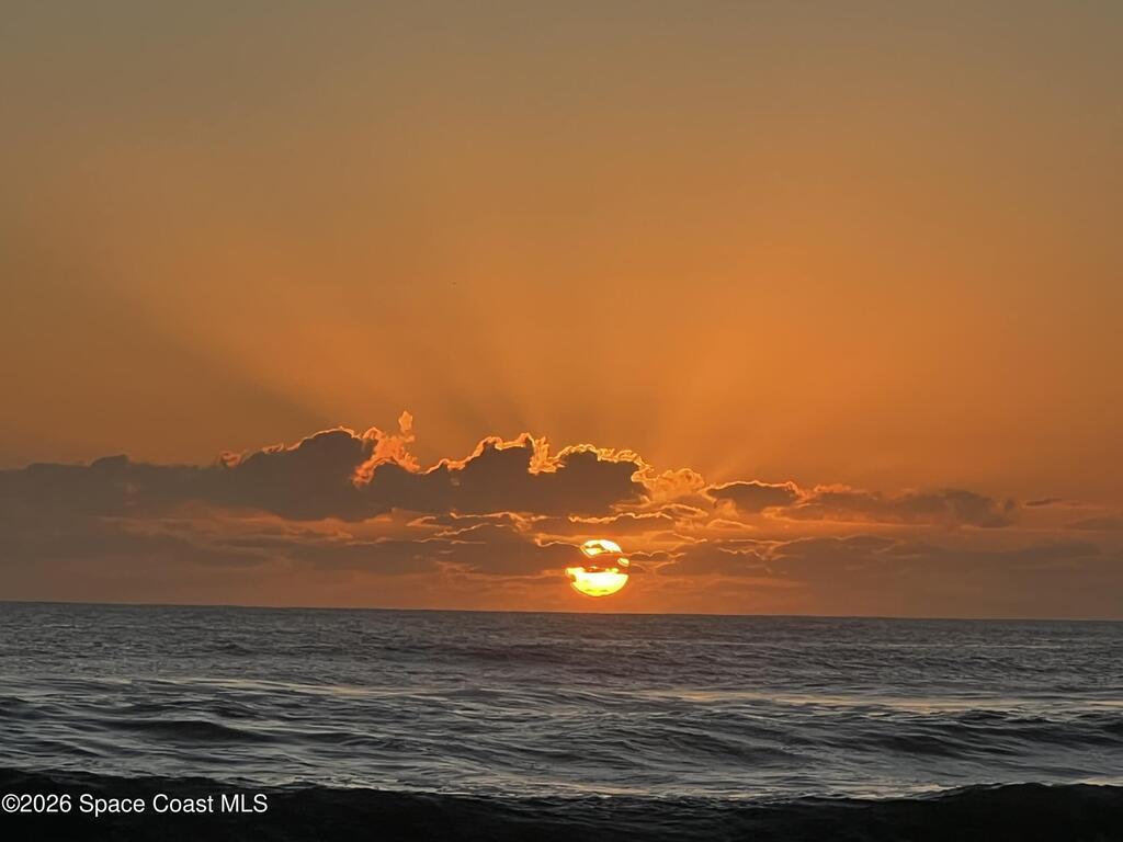 2021 S Orlando Avenue, Cocoa Beach, FL 32931