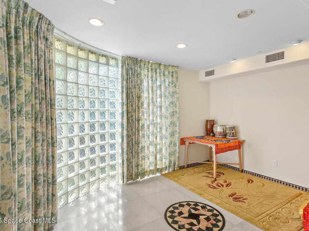 3343 S Indian River Drive, Fort Pierce, FL 34982