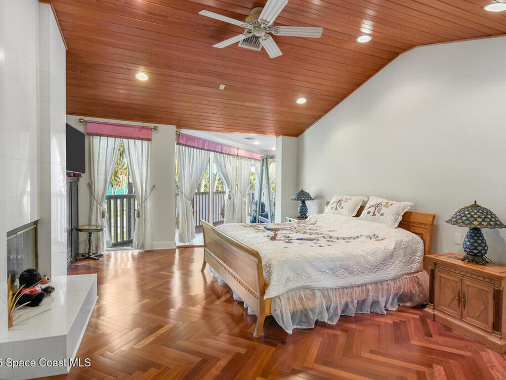 3343 S Indian River Drive, Fort Pierce, FL 34982