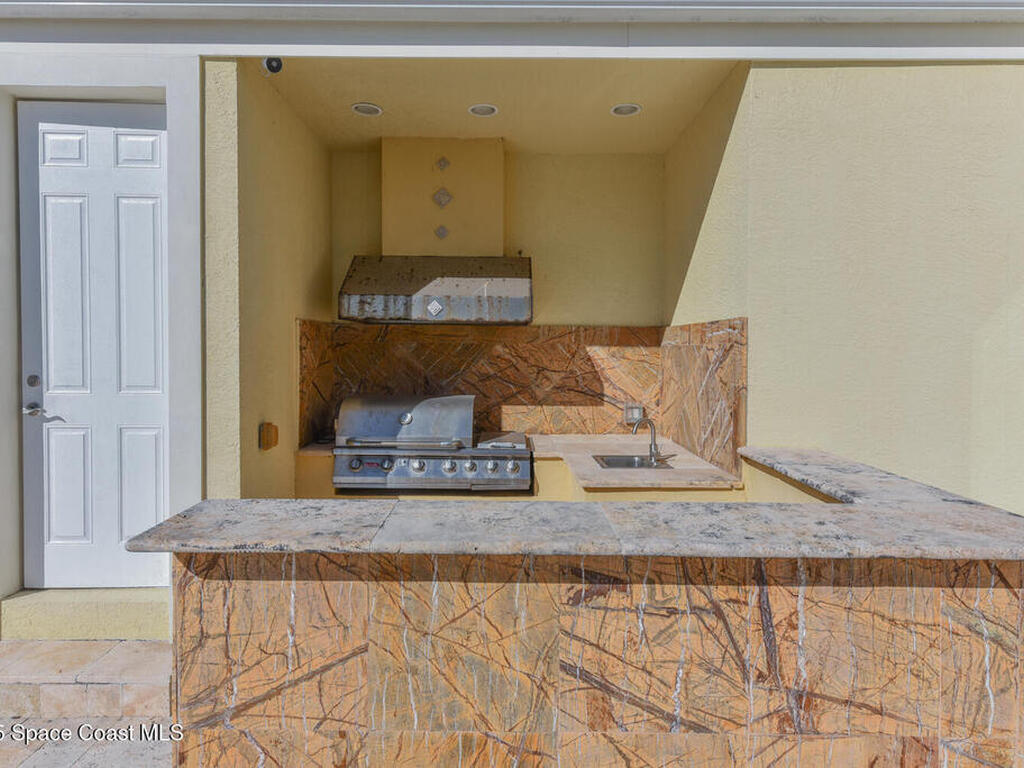 3343 S Indian River Drive, Fort Pierce, FL 34982