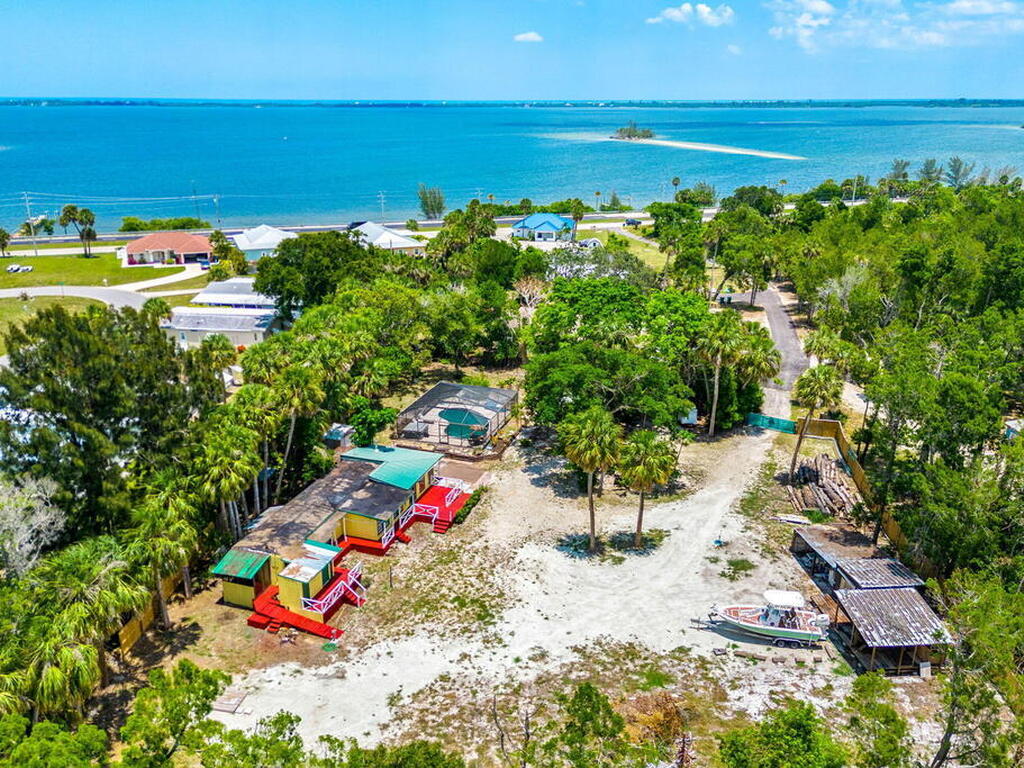 7680 Highway 1, Micco, FL 32976