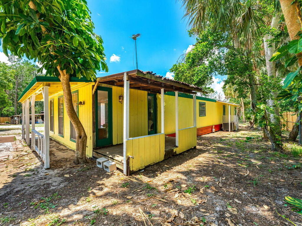 7680 Highway 1, Micco, FL 32976