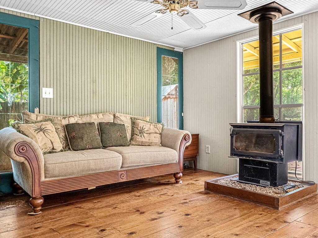 7680 Highway 1, Micco, FL 32976