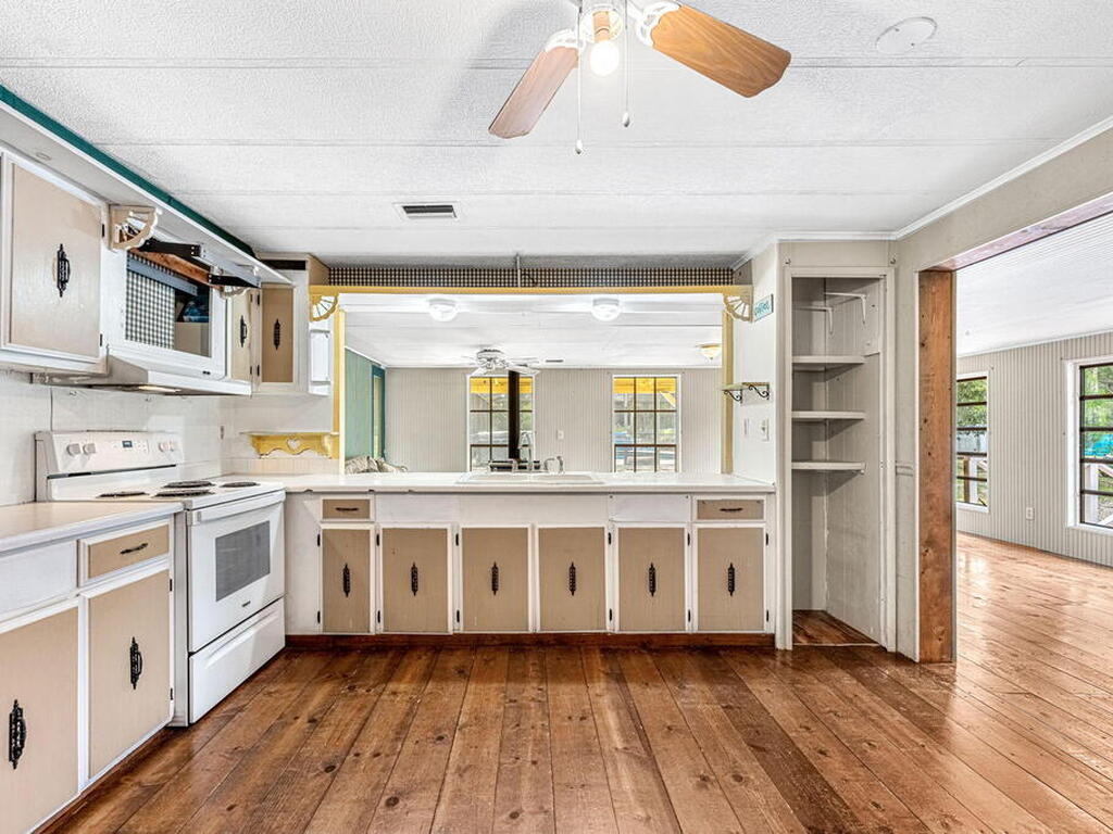 7680 Highway 1, Micco, FL 32976