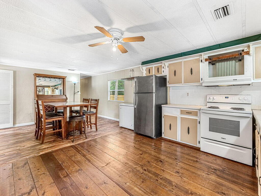 7680 Highway 1, Micco, FL 32976