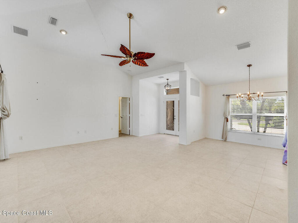 1519 Eagles Circle, Sebastian, FL 32958