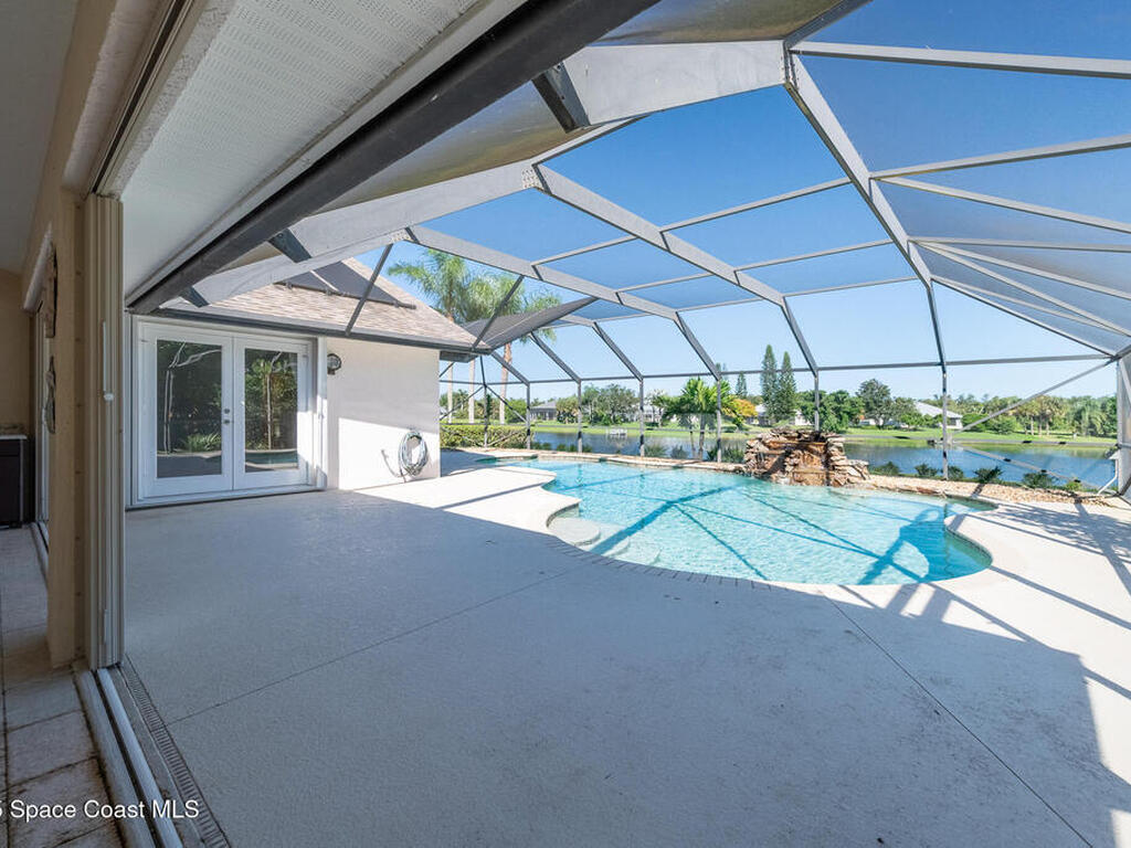 1519 Eagles Circle, Sebastian, FL 32958