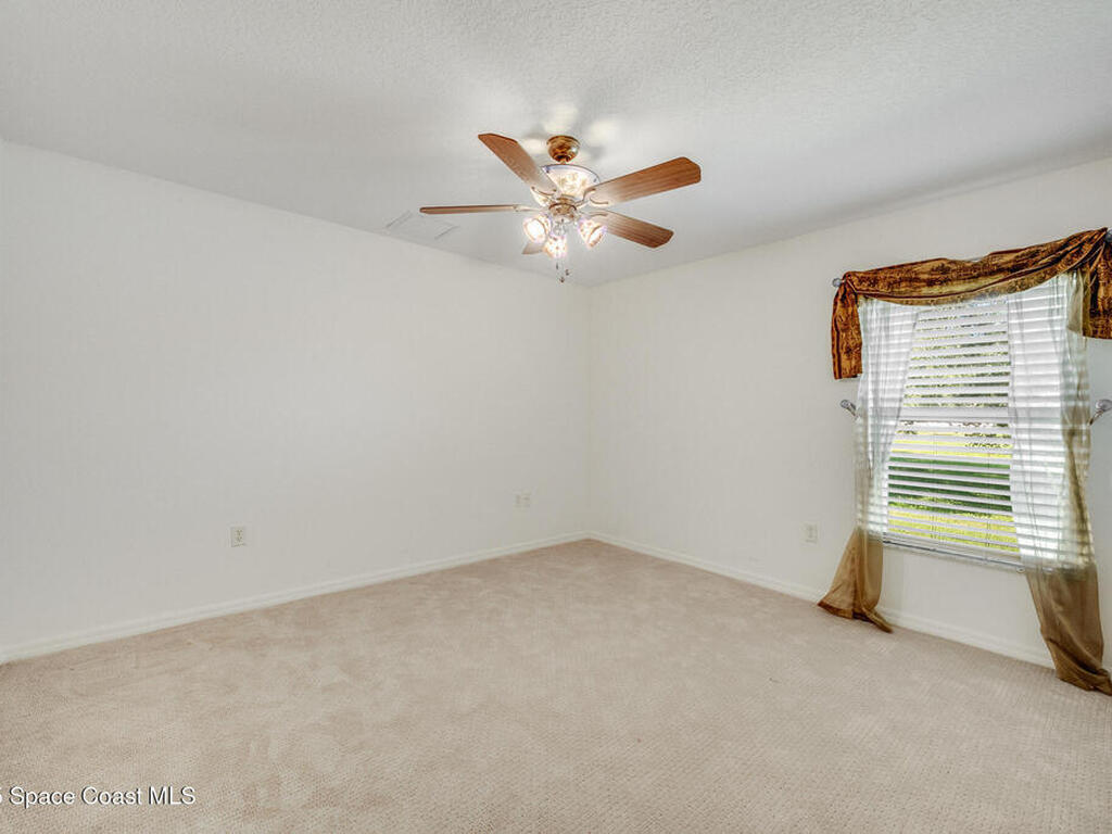 1519 Eagles Circle, Sebastian, FL 32958